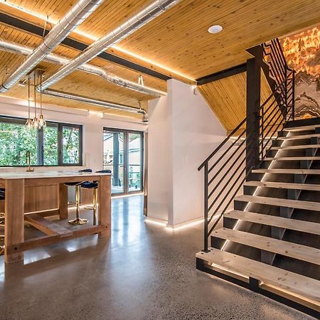 The Halifax Rooftop - Cozy Spa B&B ภายนอก รูปภาพ
