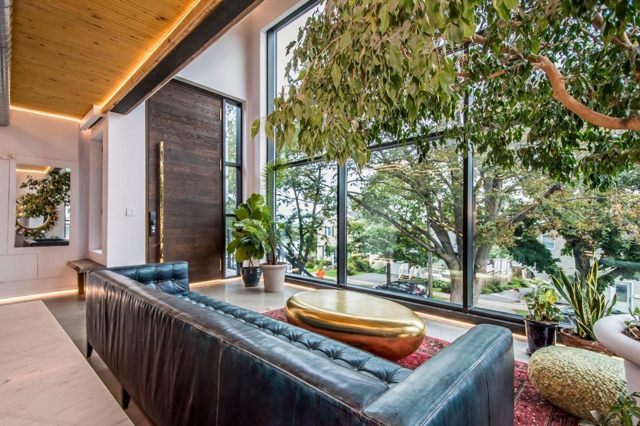 The Halifax Rooftop - Cozy Spa B&B ภายนอก รูปภาพ