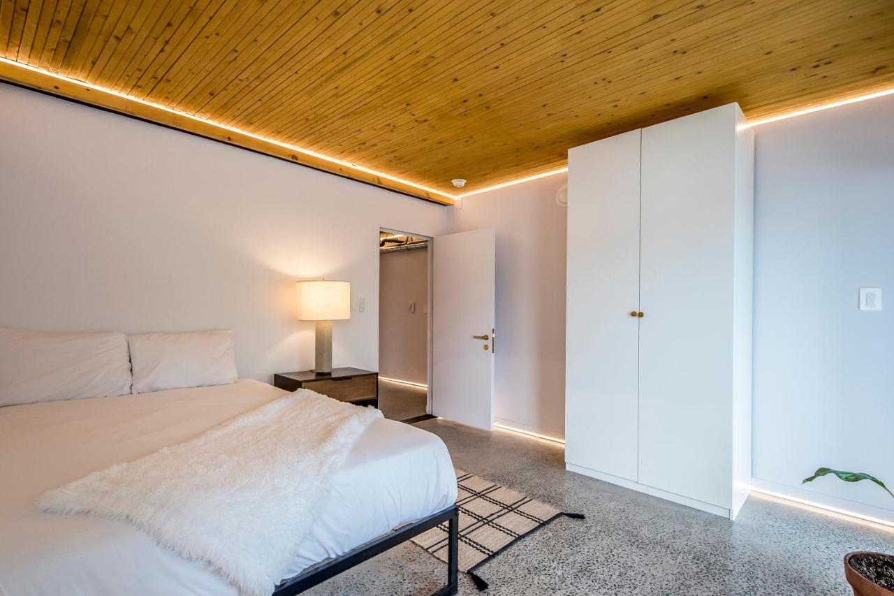 The Halifax Rooftop - Cozy Spa B&B ภายนอก รูปภาพ